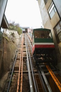 Chile Valparaiso funicular